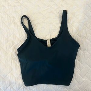 Align tank top